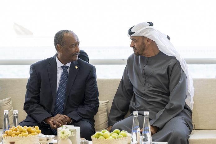 رئيس الدولة يستقبل رئيس مجلس السيادة الانتقالي في السودان.