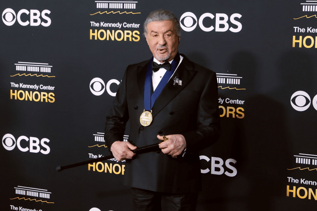 Sylvester Stallone Altura e Peso: Tudo Sobre o Físico da Lenda