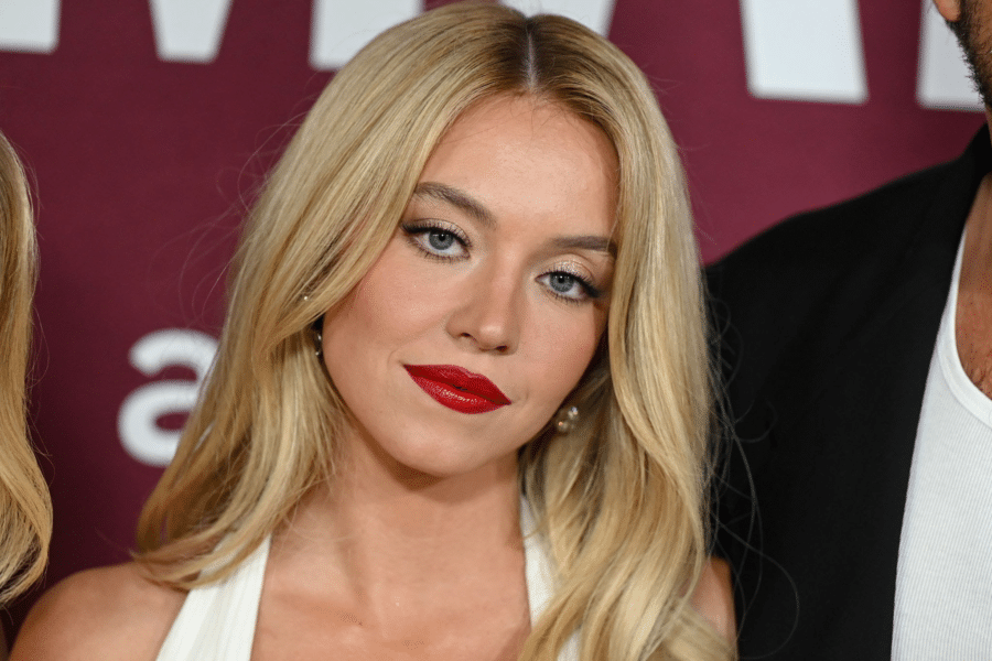 Qual a altura de Sydney Sweeney? Tudo sobre medidas, carreira e impacto