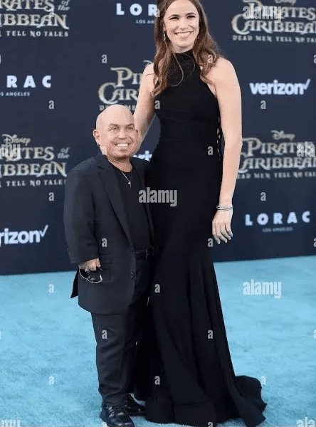 Michelle Dilgard: Vida, Carreira e Família da Parceira de Martin Klebba
