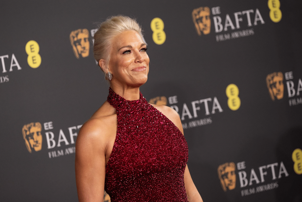 Hannah Waddingham Altura: Tudo Sobre Sua Estatura e Presença